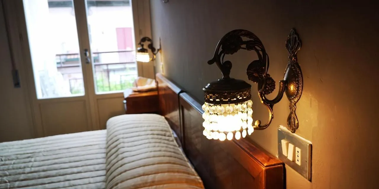 Villa Antonietta Rooms & Coffee 切塞纳蒂科